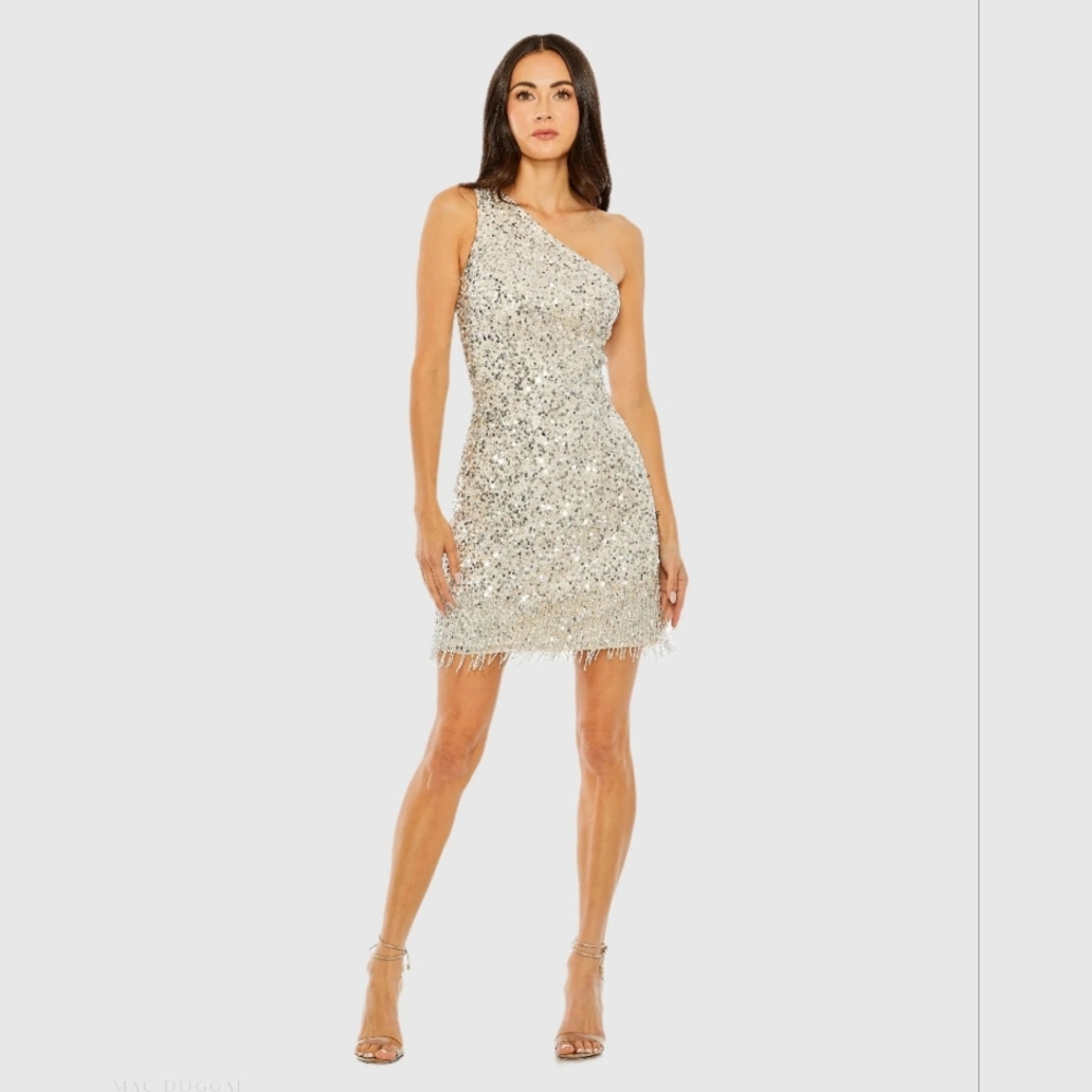 Mac Duggal Glittering Silver One-Shoulder Dress